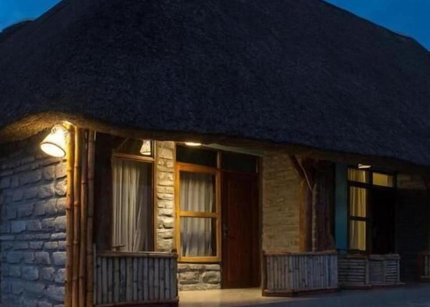  Fort Portal Exterior Detail