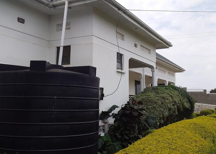  Bushenyi Exterior Detail