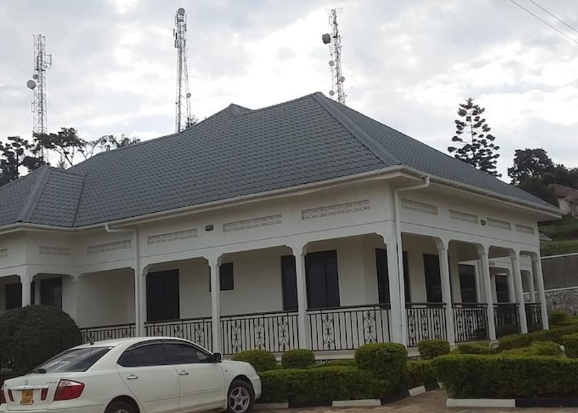  Bushenyi Exterior Detail