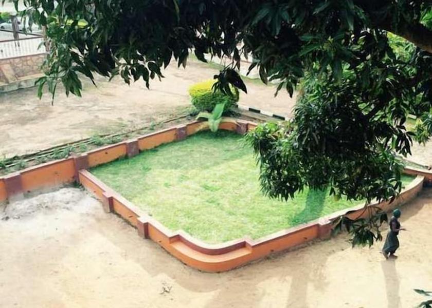  Entebbe Property Grounds