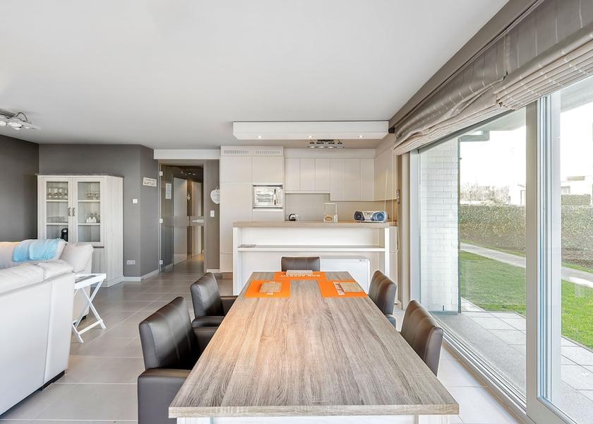 Flemish Region Nieuwpoort Room