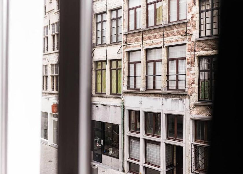 Flemish Region Antwerp Room