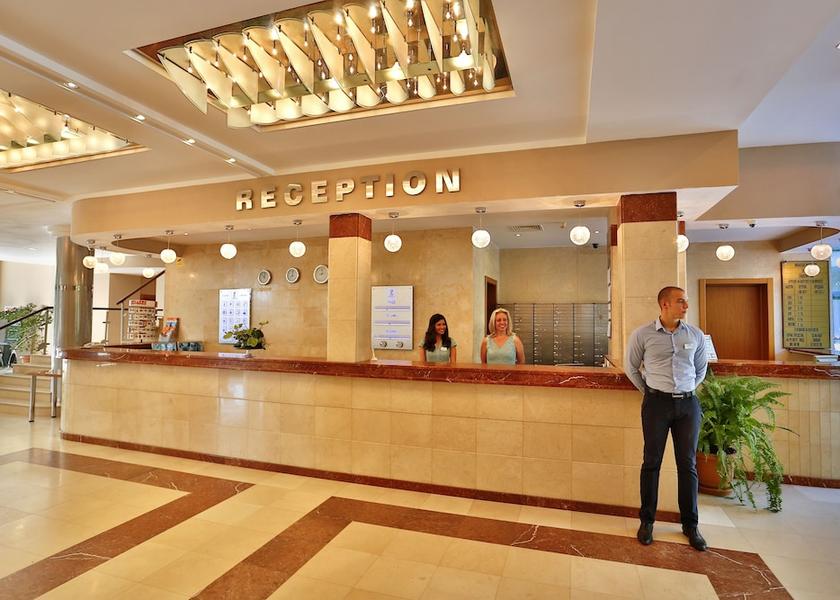  Golden Sands Reception