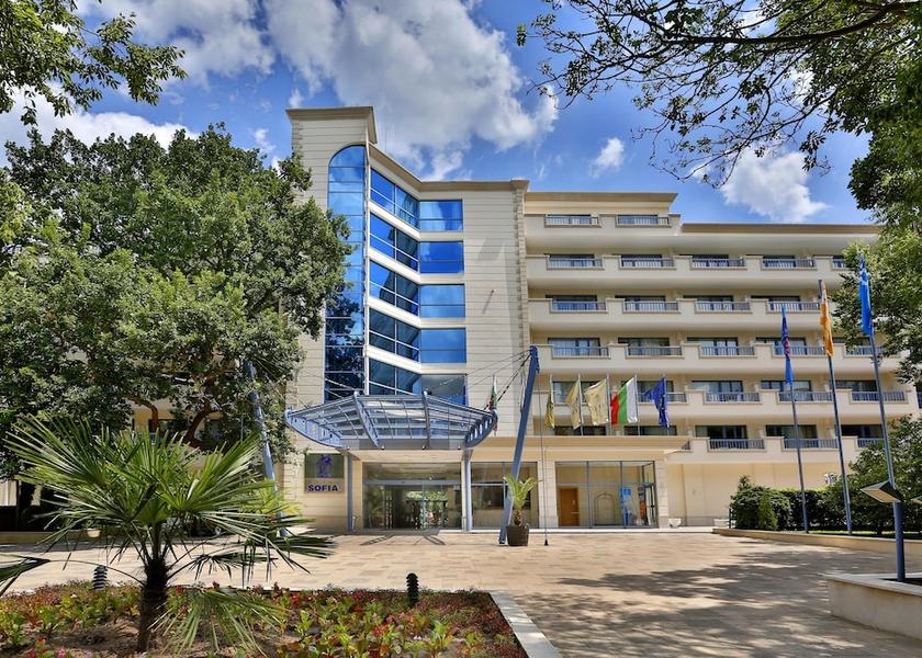  Golden Sands Primary image