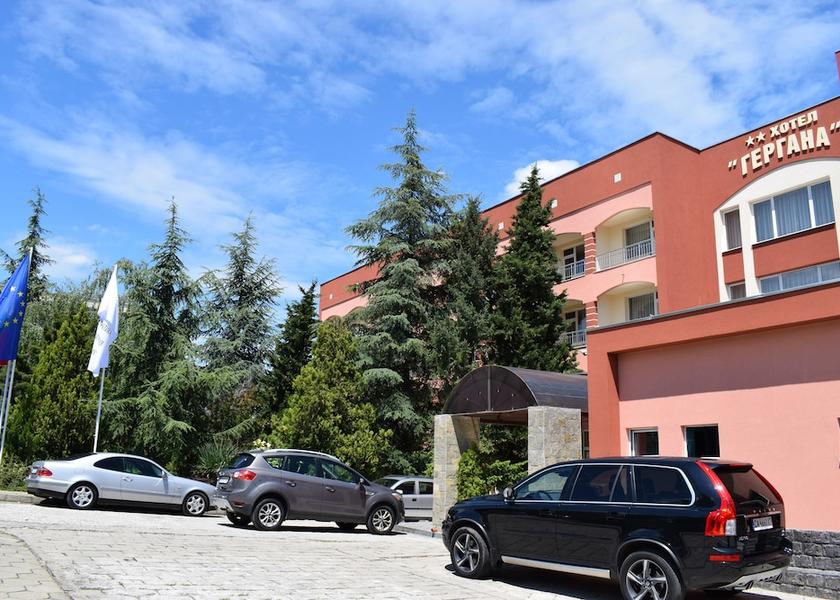  Hisarja Property Grounds