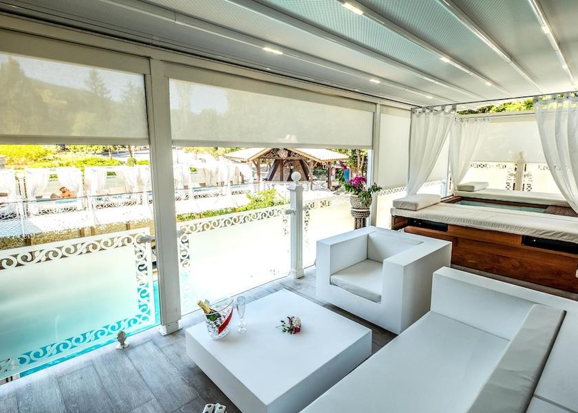  Velingrad Private Spa Tub