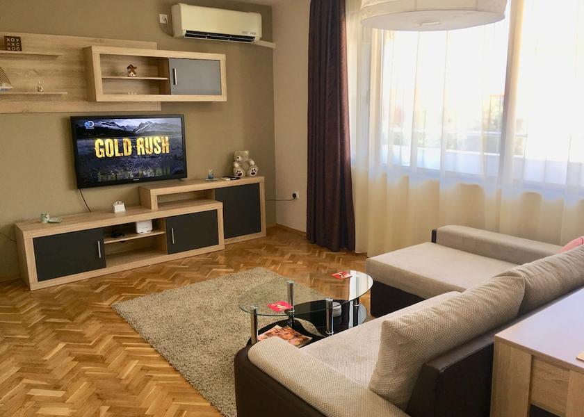 Burgas Pomorie Interior Entrance