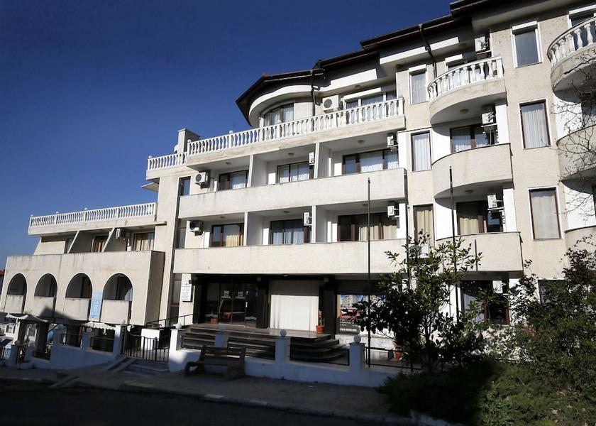 Burgas Nessebar Facade