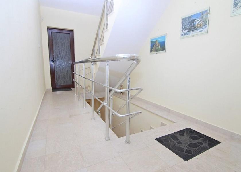 Burgas Sveti Vlas Interior Entrance