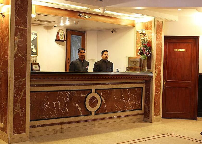 Maharashtra Mumbai Public Areas