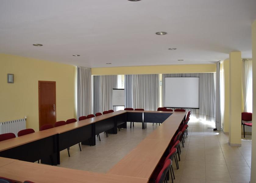  Sofia Meeting Room