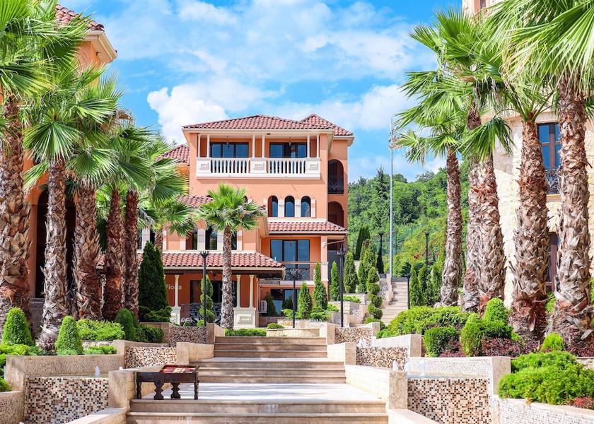 Burgas Elenite Primary image