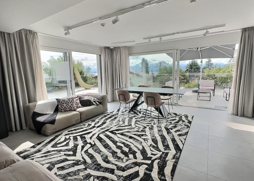 Canton of Vaud Saint-Sulpice Living Area