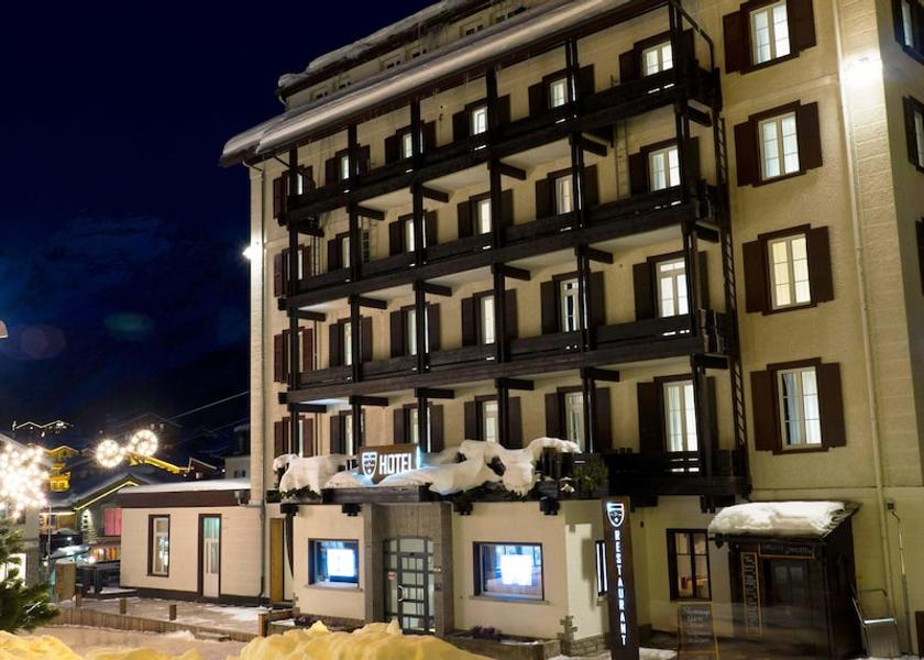 Valais Saas-Fee Facade