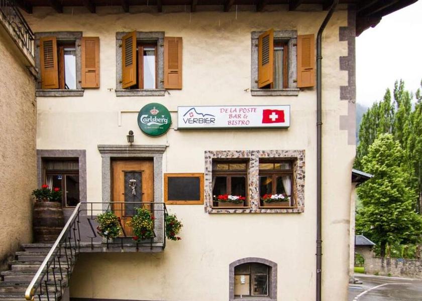 Valais Bagnes Facade