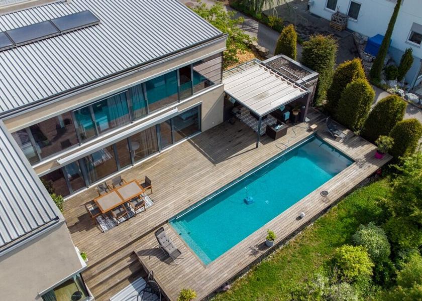 Canton of Vaud Lutry Exterior Detail