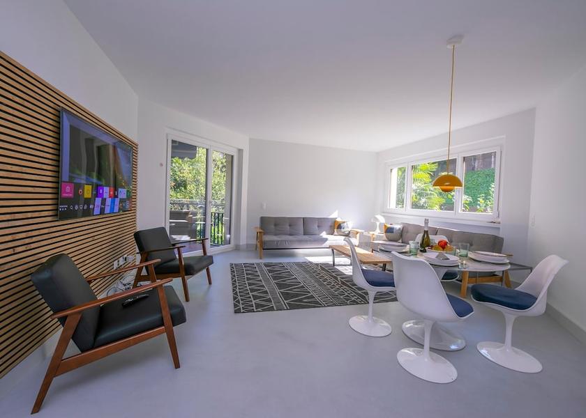 Canton of Ticino Paradiso Room