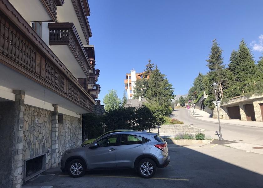 Valais Crans-Montana Parking