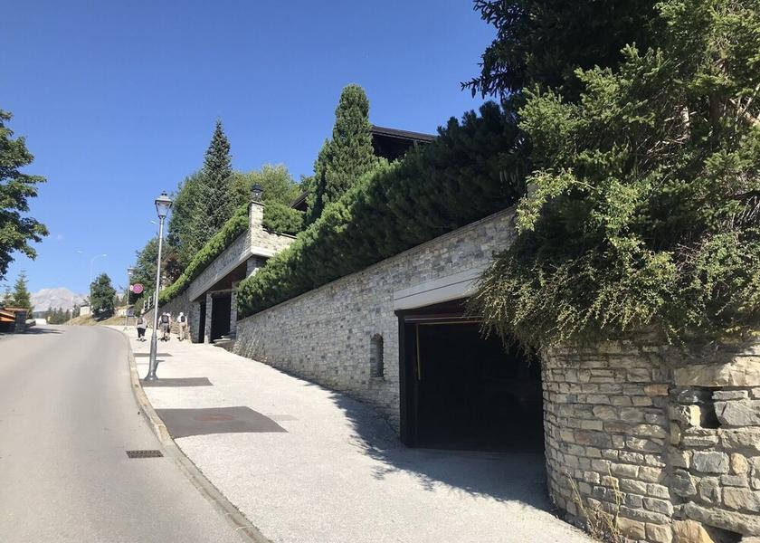 Valais Crans-Montana Parking