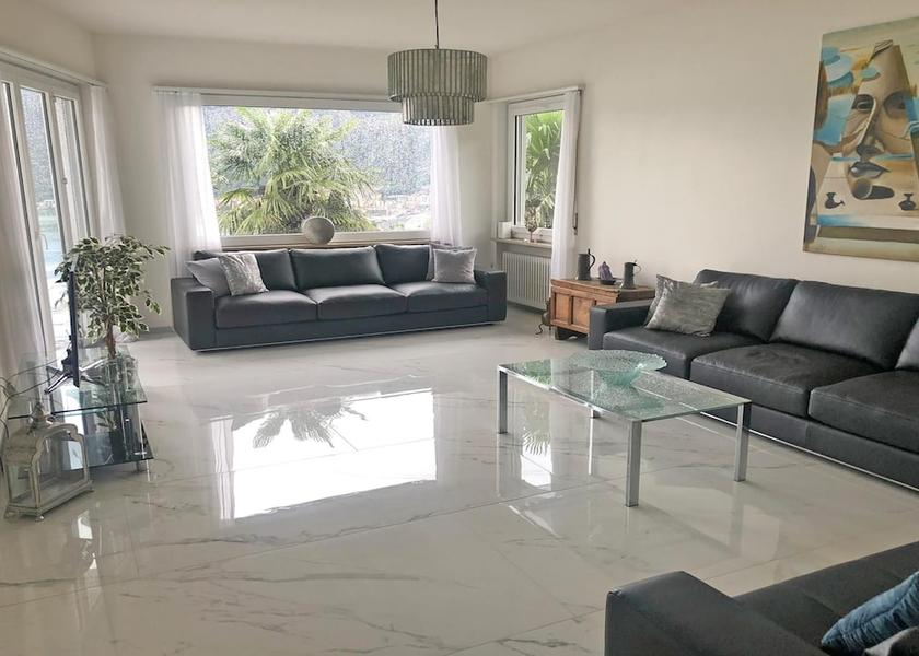 Canton of Ticino Bissone Room