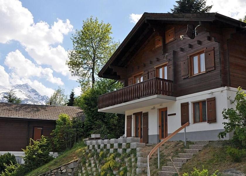 Valais Fiesch Exterior Detail