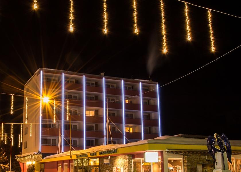 Graubuenden Davos Facade