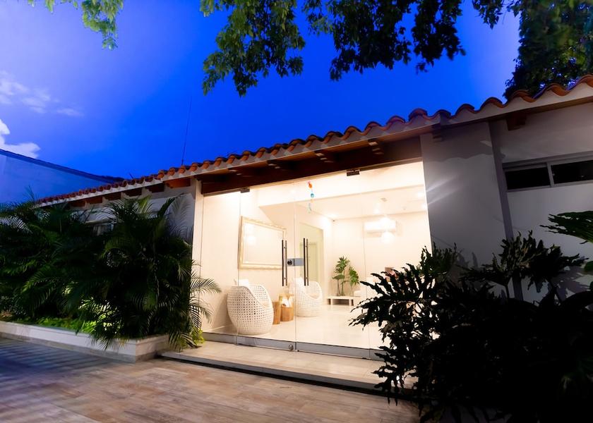 Magdalena Santa Marta Front of property