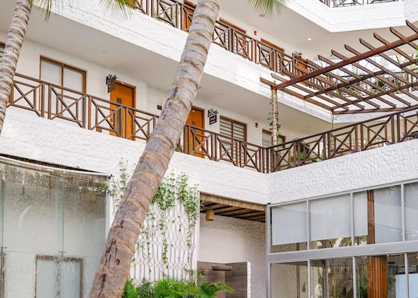 Magdalena Santa Marta Pool