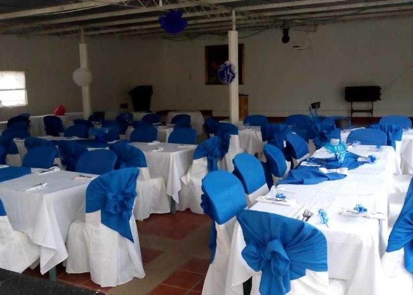 Meta Villavicencio Indoor Wedding