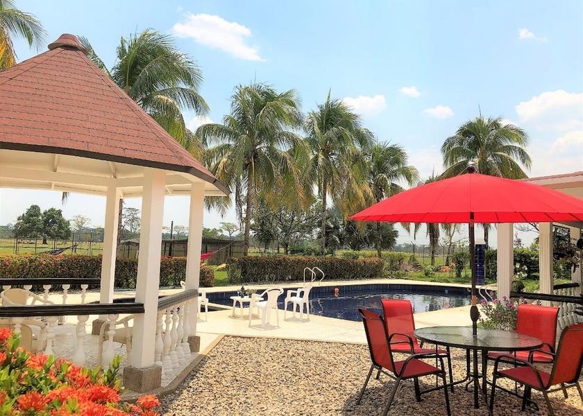 Meta Villavicencio Exterior Detail