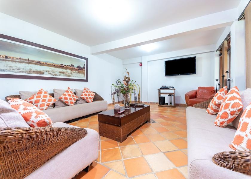 Meta Villavicencio Lobby