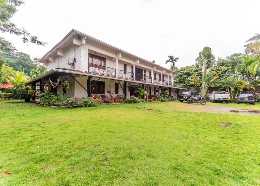 Meta Villavicencio Garden