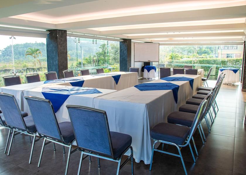 Risaralda Dosquebradas Meeting Room