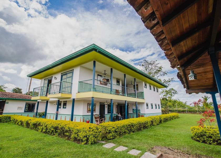 Quindio Quimbaya Exterior Detail