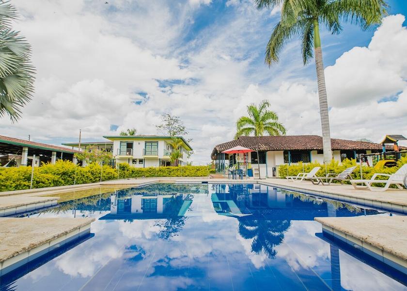 Quindio Quimbaya Pool
