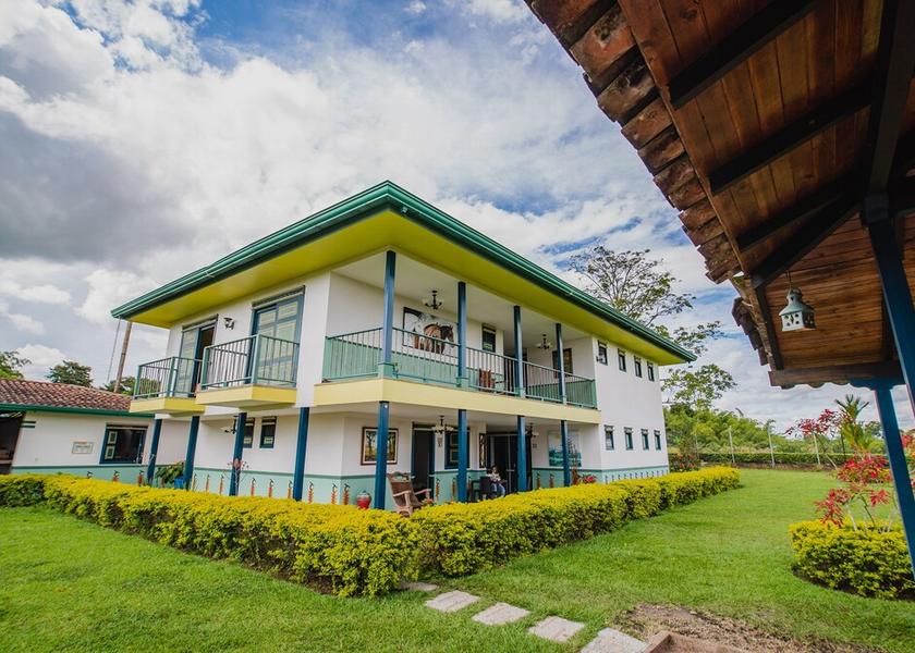 Quindio Quimbaya Exterior Detail