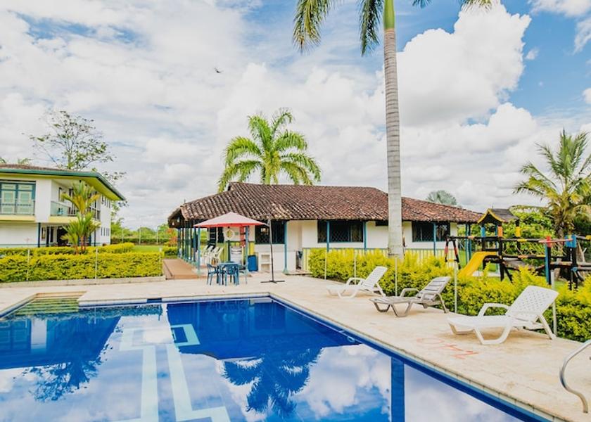 Quindio Quimbaya Pool