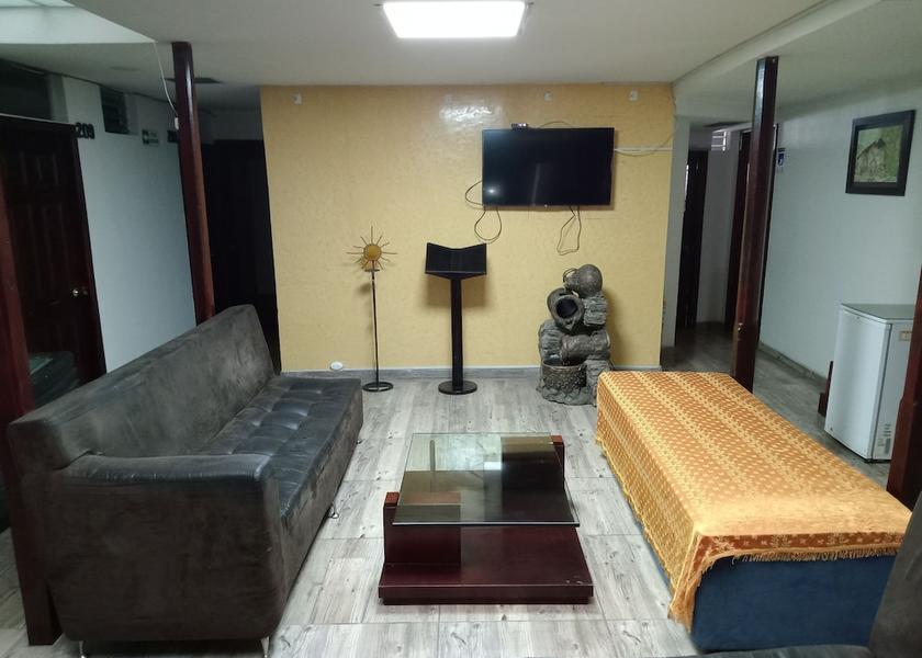 Caldas Manizales Reception