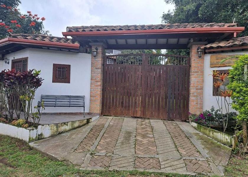 Risaralda Pereira Facade