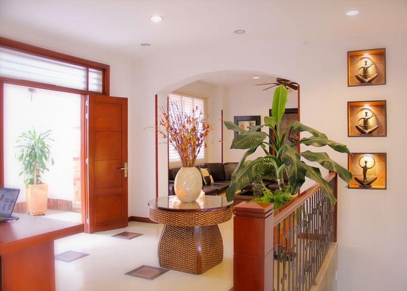 Santander Bucaramanga Interior Entrance