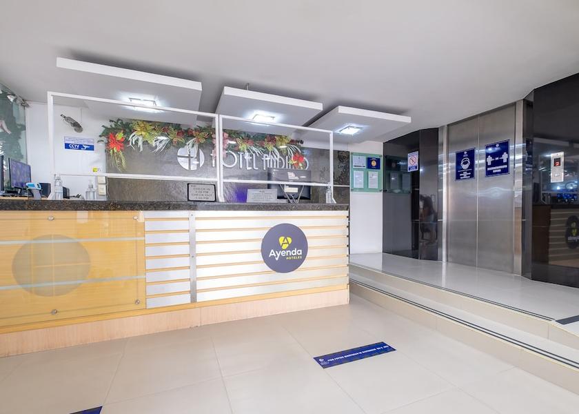 Santander Bucaramanga Reception