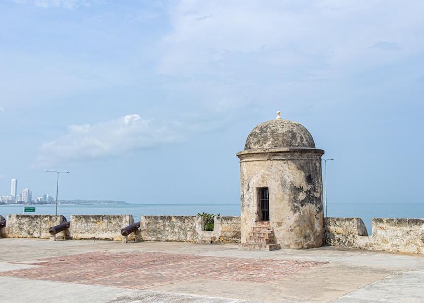 Bolívar Cartagena Exterior Detail