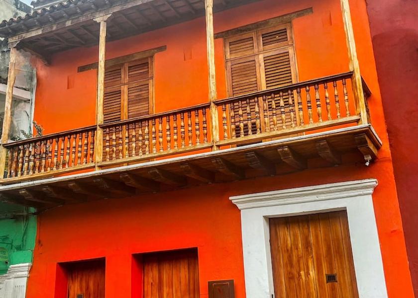 Bolivar Cartagena Facade
