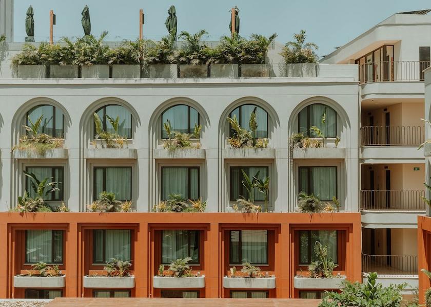 Bolivar Cartagena Facade