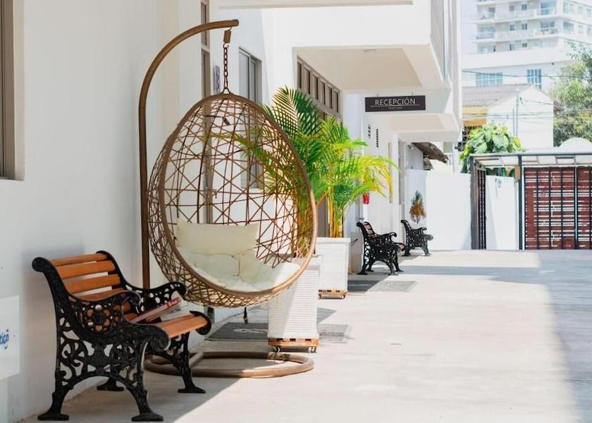 Bolivar Cartagena Reception