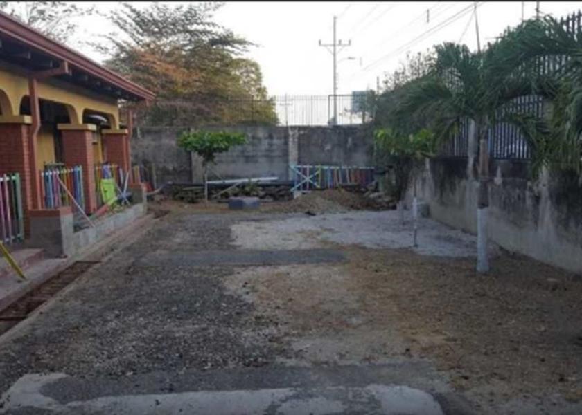 Guanacaste Liberia Interior Entrance