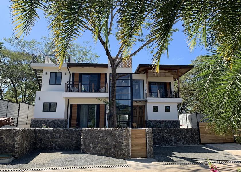 Guanacaste Tamarindo Facade