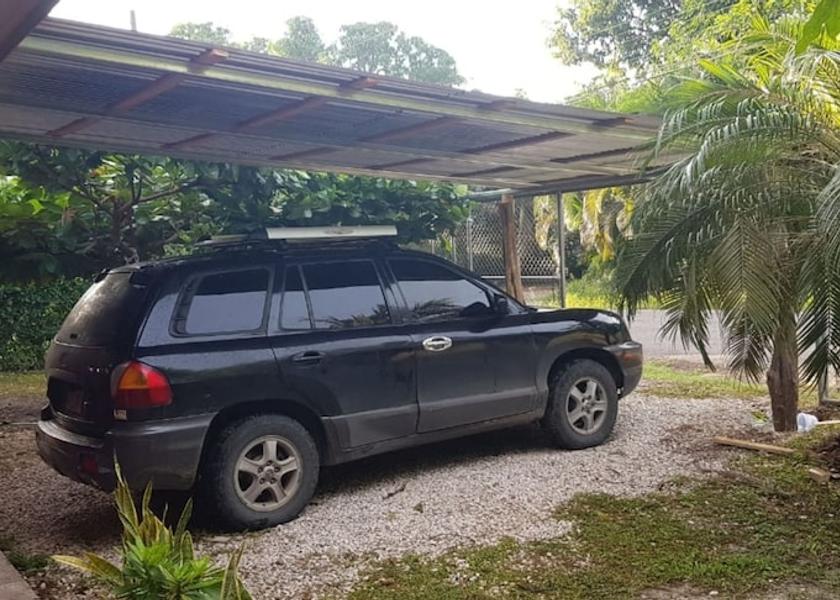 Puntarenas Paquera Parking