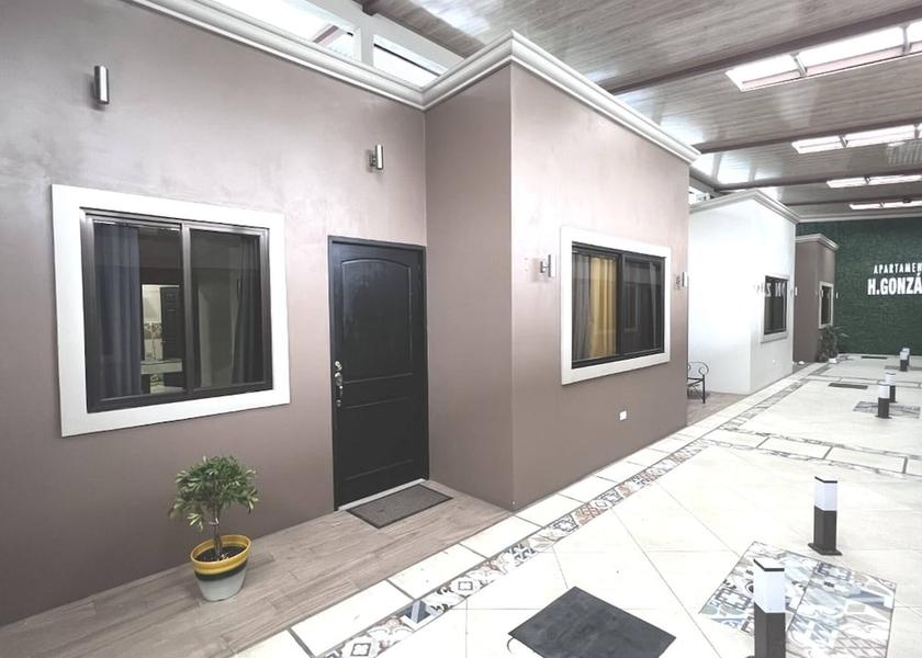 Alajuela Alajuela Facade