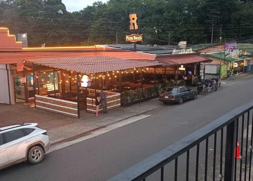 Alajuela La Fortuna Exterior Detail